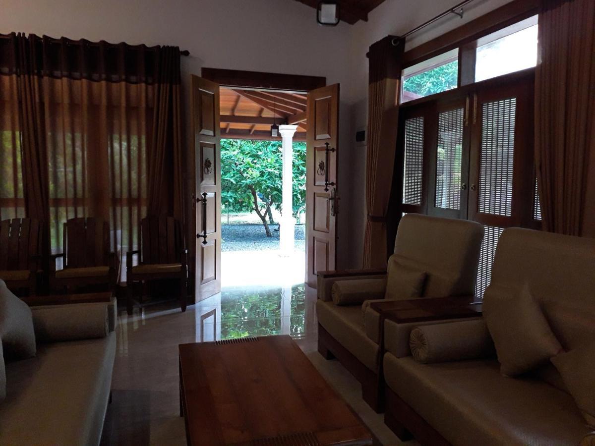 Luxury Villa With Bb Free Wi-Fi Bentota Eksteriør bilde
